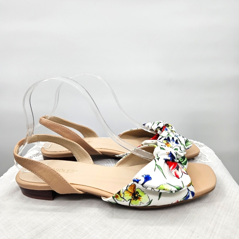 AEROSOLES Floral Print Sandals - Multicolor and Tan